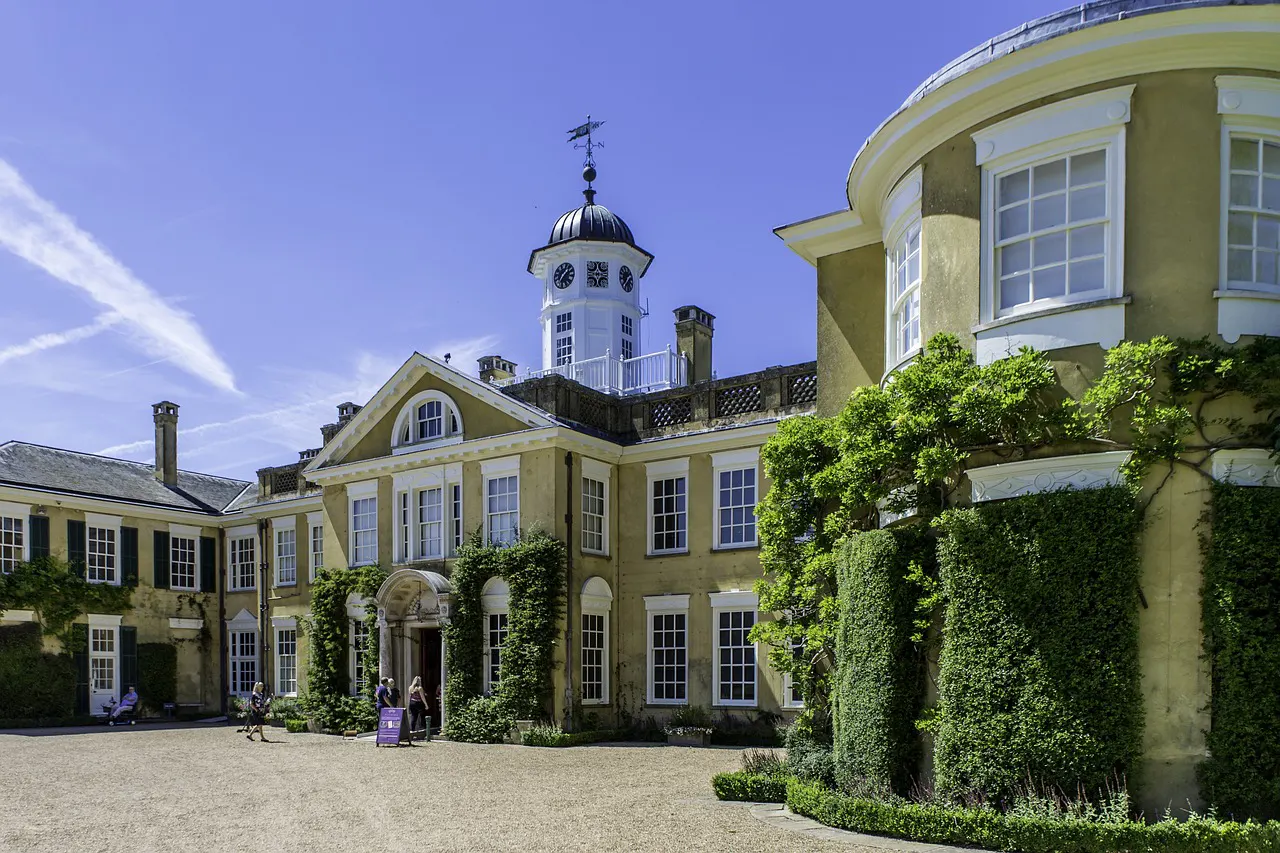 Highlights of Surrey, England 3