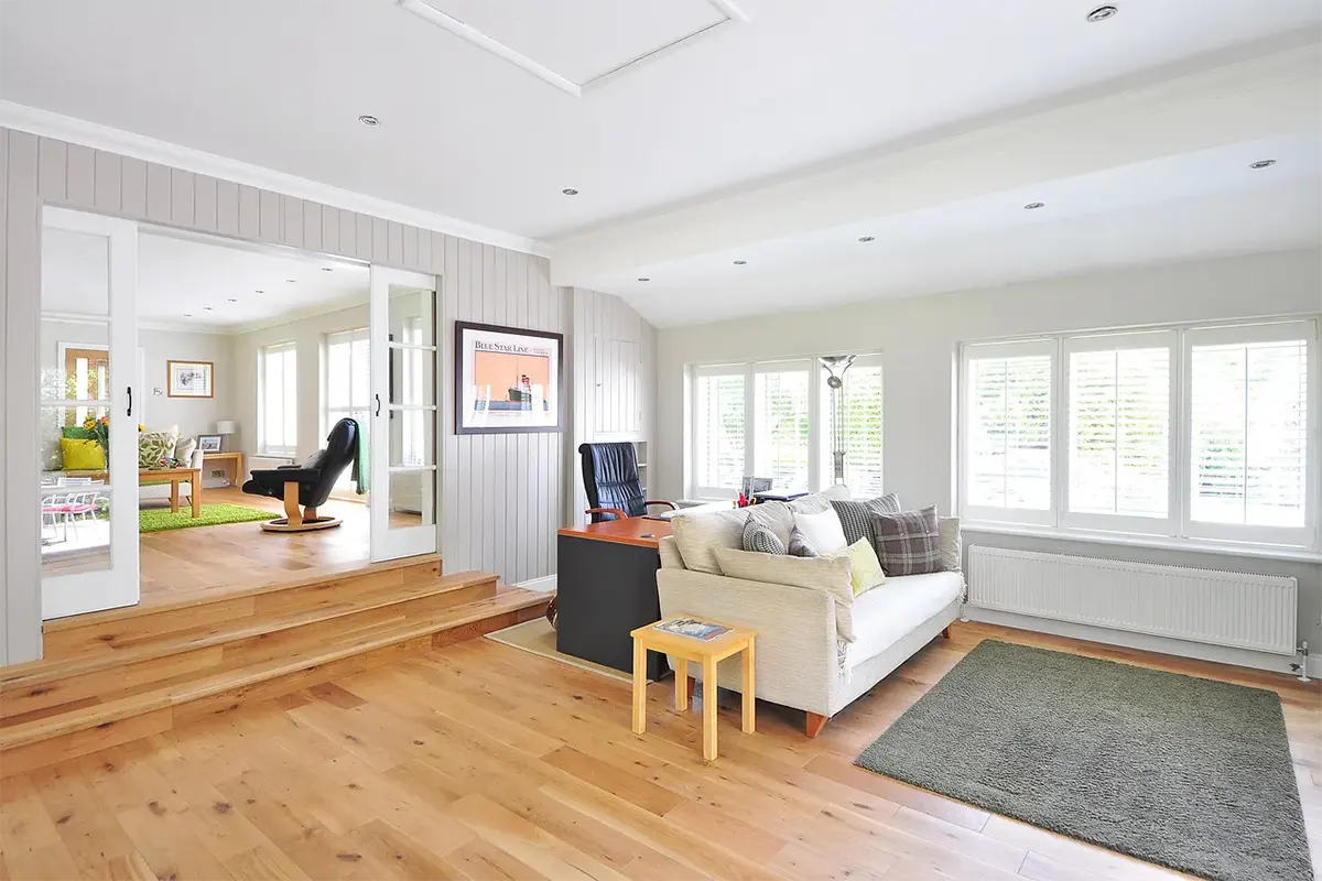 How to Clean a Wooden Floor 1